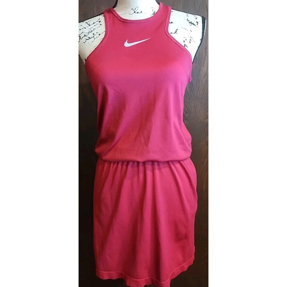 Nike Womens Pink Dri-Fit Sleeveless Slim Fit Tennis Golf Mini Dress Size Small